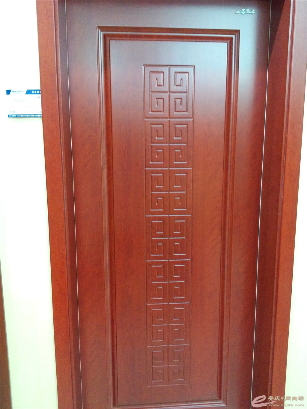 P30721-171254_.jpg