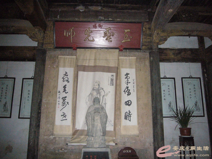 P1040945_.jpg