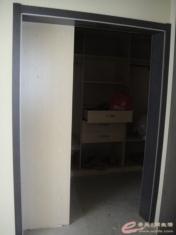 DSC04576_.jpg