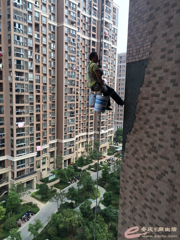 ֩.jpg