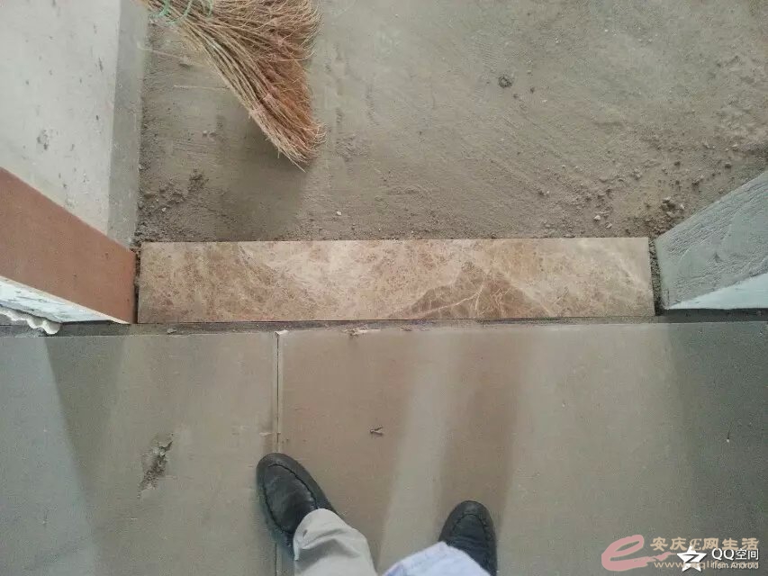 -.jpg