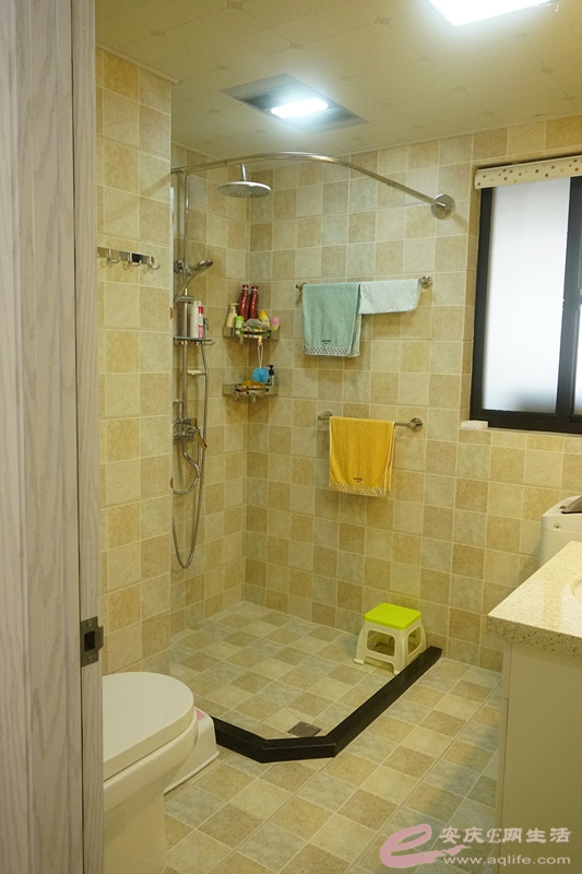 DSC02541_.jpg