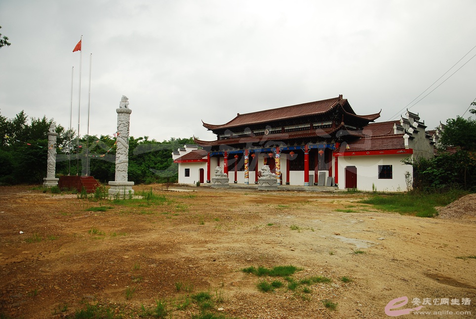 03.jpg