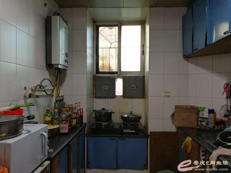 1531faf8-2c3a-4983-b877-929f7dcbe600_0.jpg