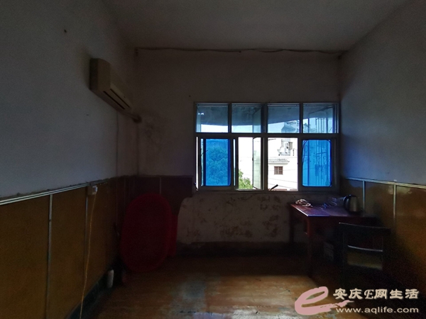 7b877f19-dc1e-4c41-93a3-450f406e2bcd_0.jpg
