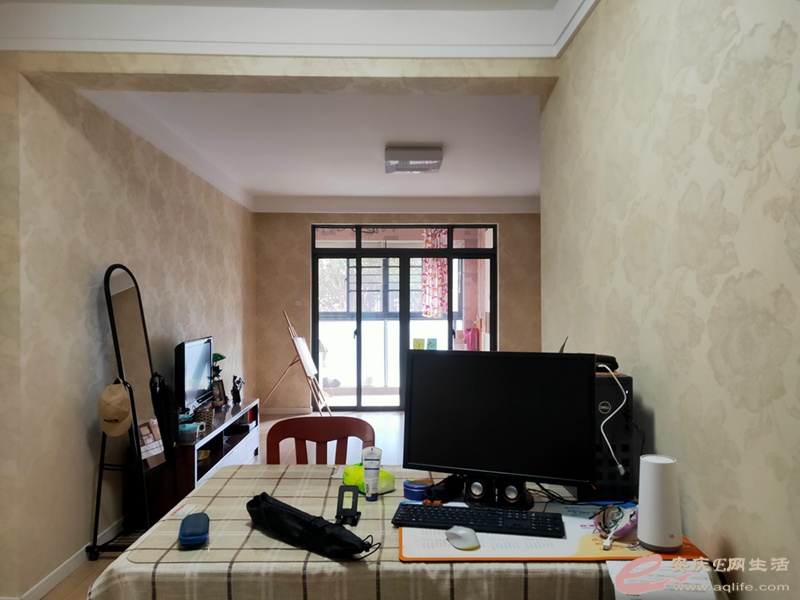 58a776a3-fe13-43d3-9e55-5c2eb9e16b44_0.jpg