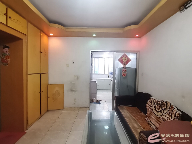 d6bd89de-5cb3-4f1f-a14a-505782417514_0.jpg