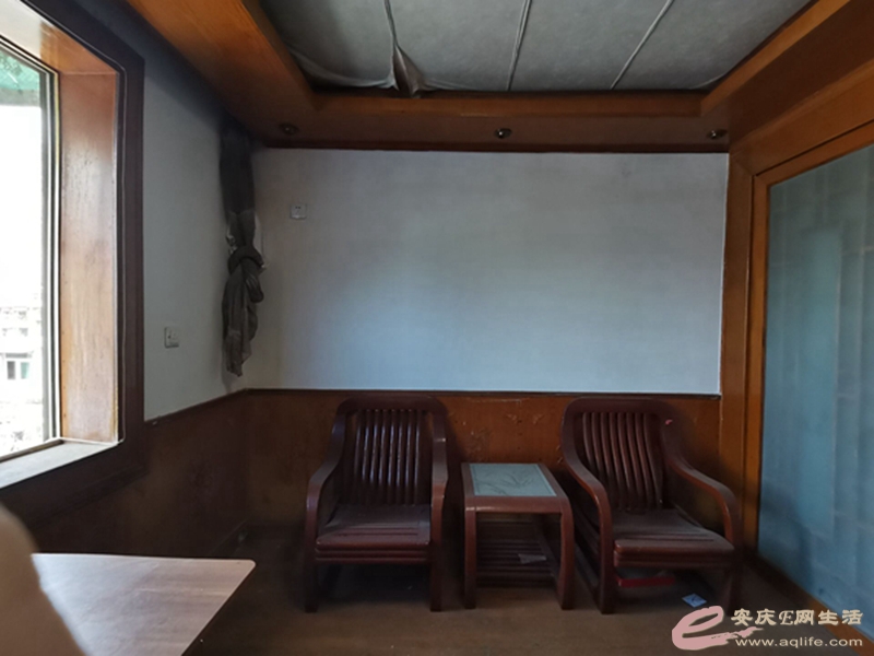 9d3601a2-da49-4fb2-8bb9-e761ee3e334a_0.jpg