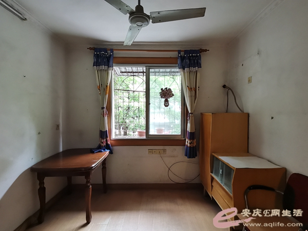 867dd9bd-4015-42c3-854f-97ba8307f804_0.jpg