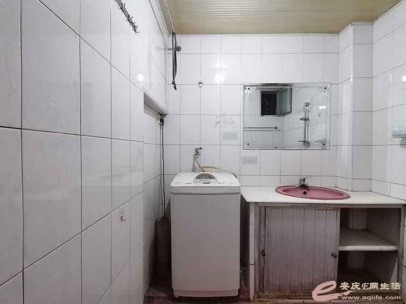 a7e92e51-c1ec-4af4-a8cb-db2627277cdc_0.jpg