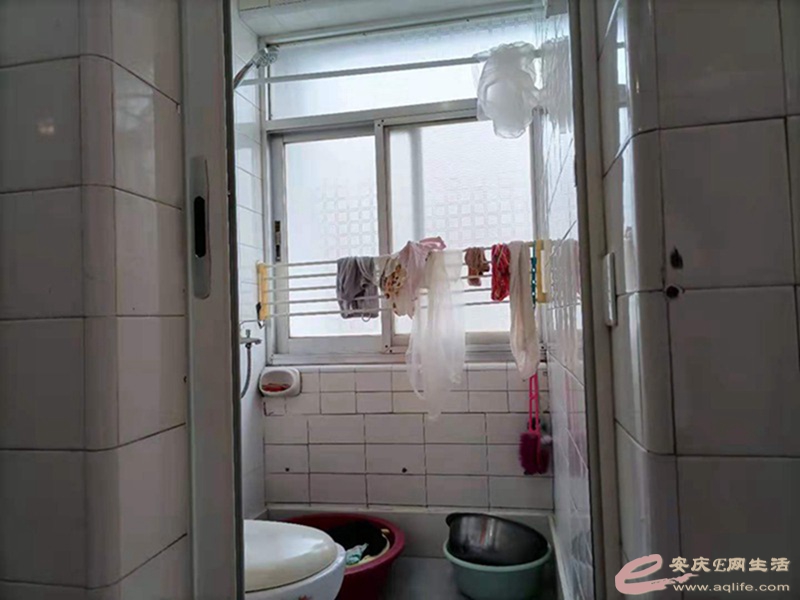 d9ce4a6a-f13b-4829-b35a-65b245a0dadd_0.jpg