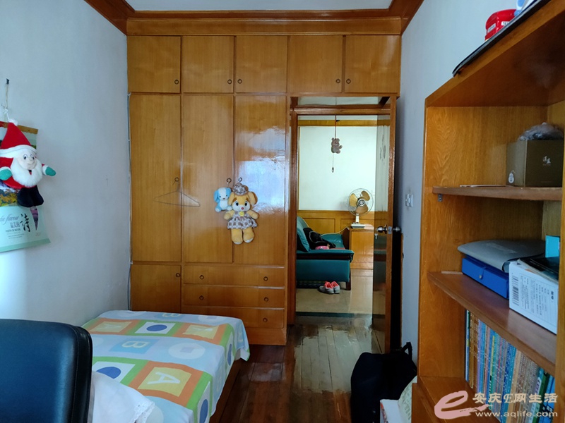 06e77f08-6c50-4994-a276-50d658f08aea_0.jpg