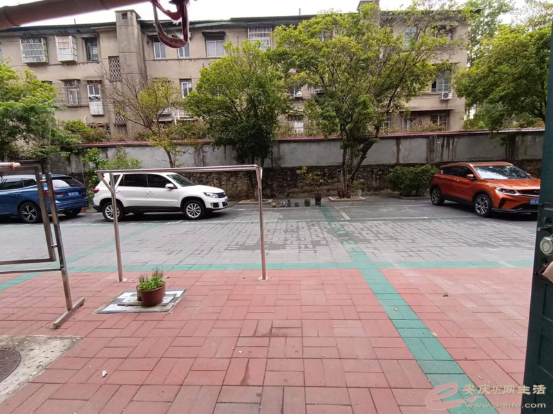 58e28cfd-e21d-4e90-ac4c-61c659c2e7d1_0.jpg
