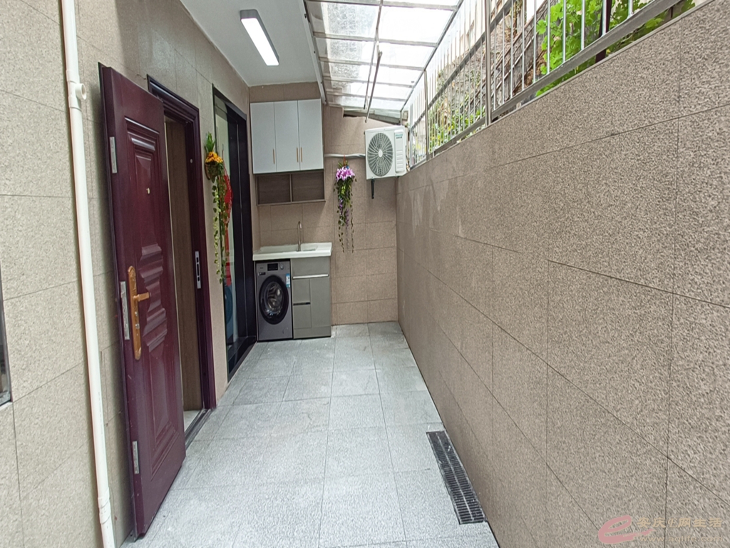 mmexport1669514611213.jpg