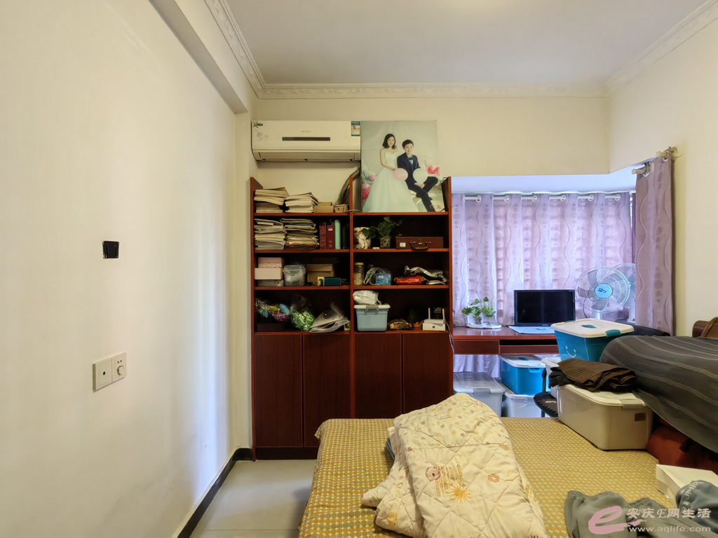 4daef9c4-7654-43dd-ad9c-b186ef24e8e4_0.jpg