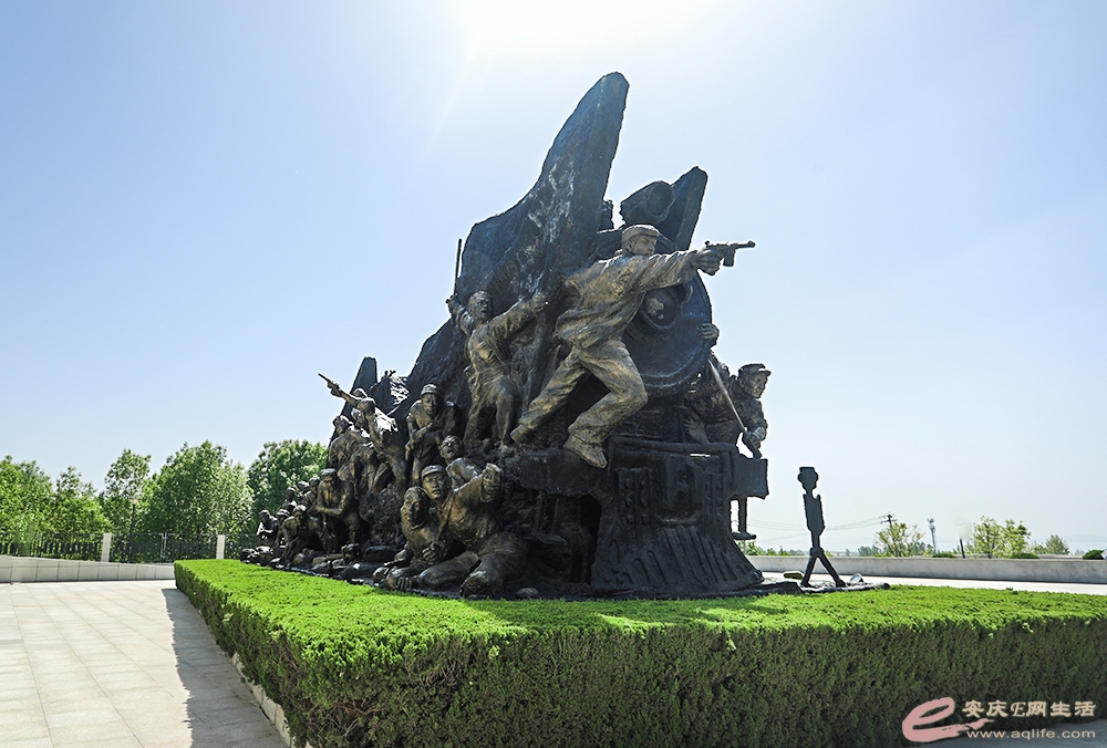 ZLGL7054.jpg